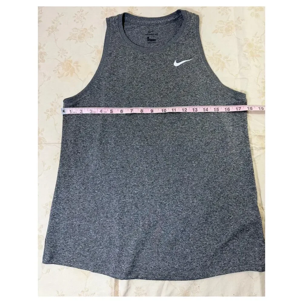 Nike Dri-FIT Womens Medium Gray Sleeveless Tank Top Swoosh Running Workout